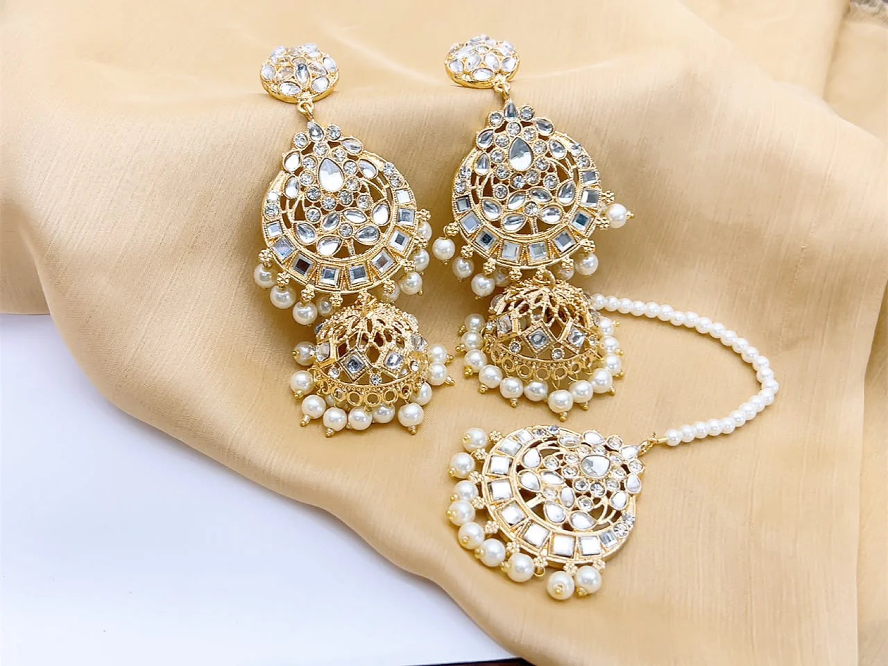 Kundan Chandbali Jhumka Earrings with Maang Tikka