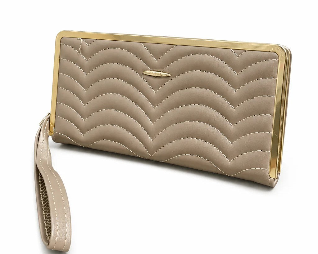 Quilted Wristlet Clutch Wallet