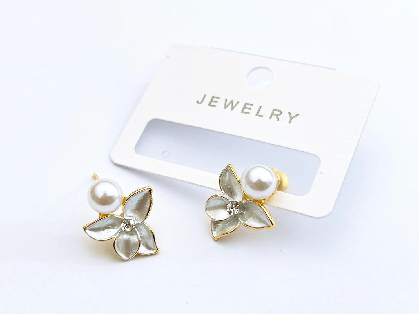 Pearl Floral Stud Earrings